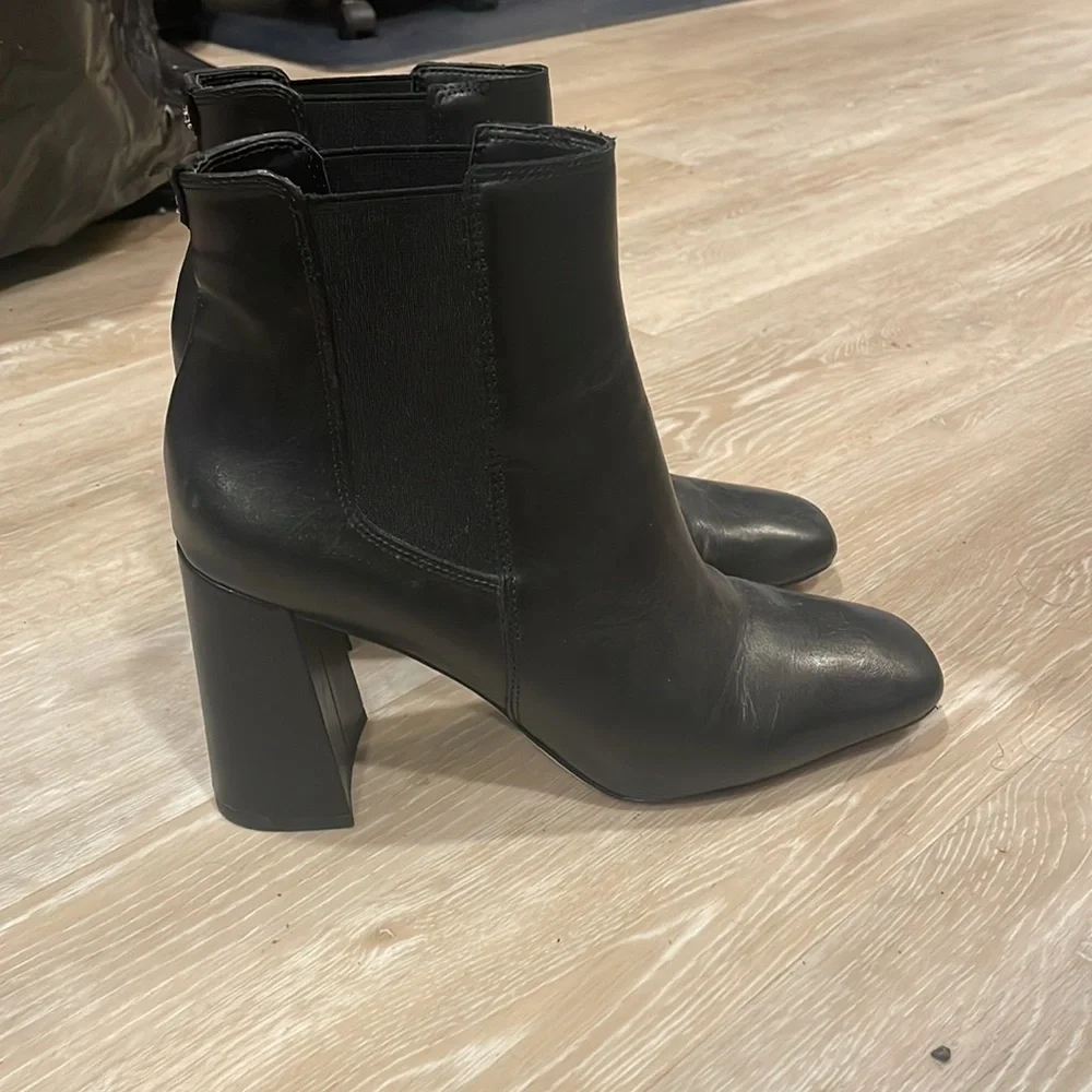 Sam Edelman - Picture 2 of 2